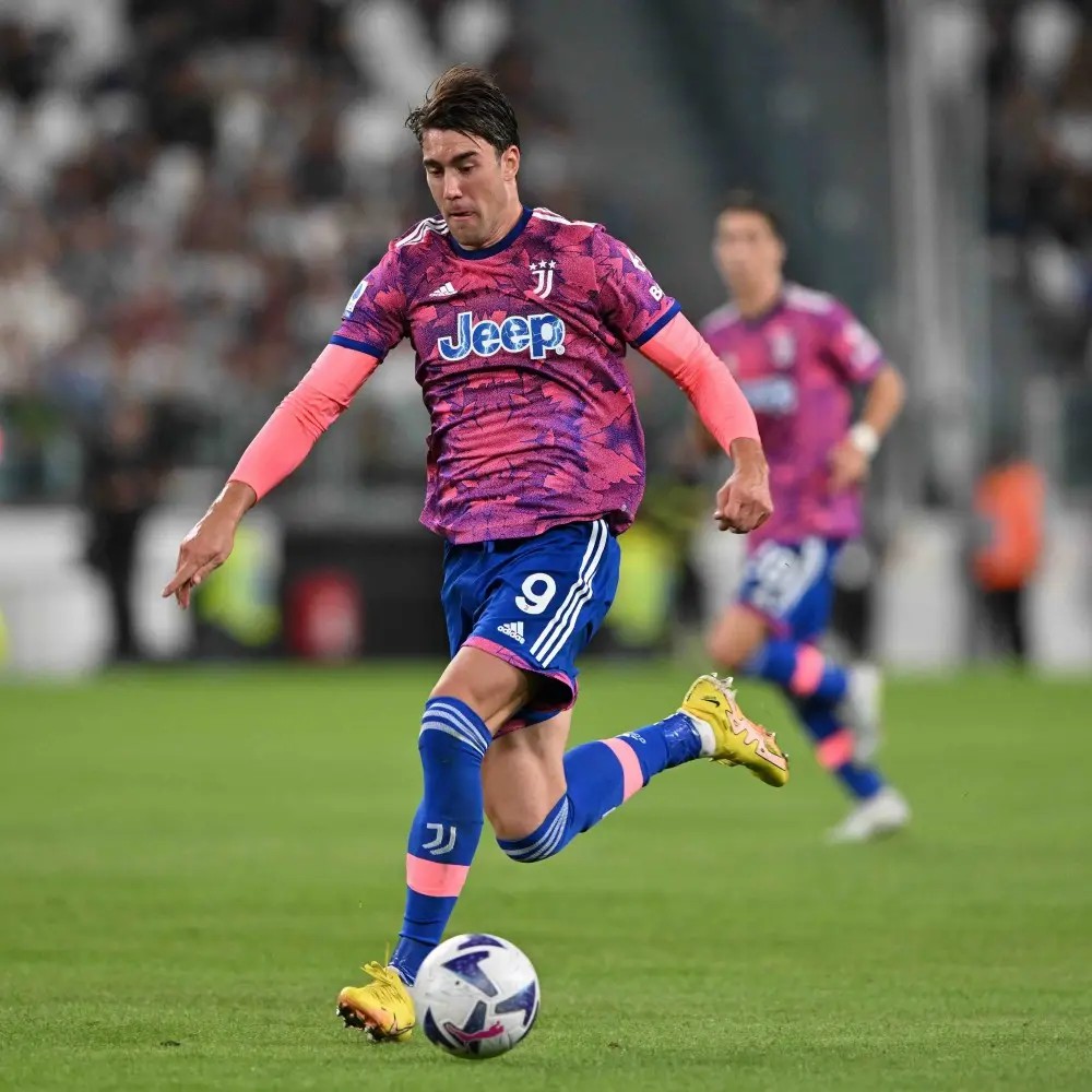 浓眉哥连续三场比赛得分超过战术调整，尤文图斯挑战极限！的简单介绍